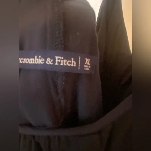 ⭐️A&F Dress - Picture 4 of 4